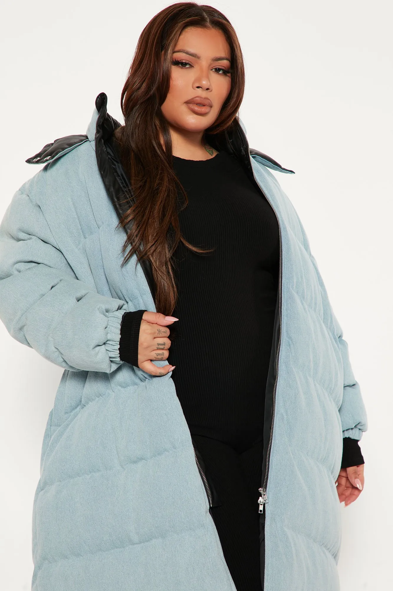 Above Status Puffer Coat - Light Wash