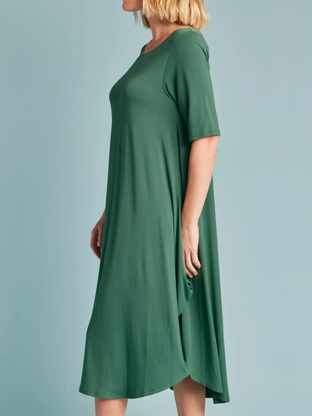 TANI RELAXED TRI DRESS