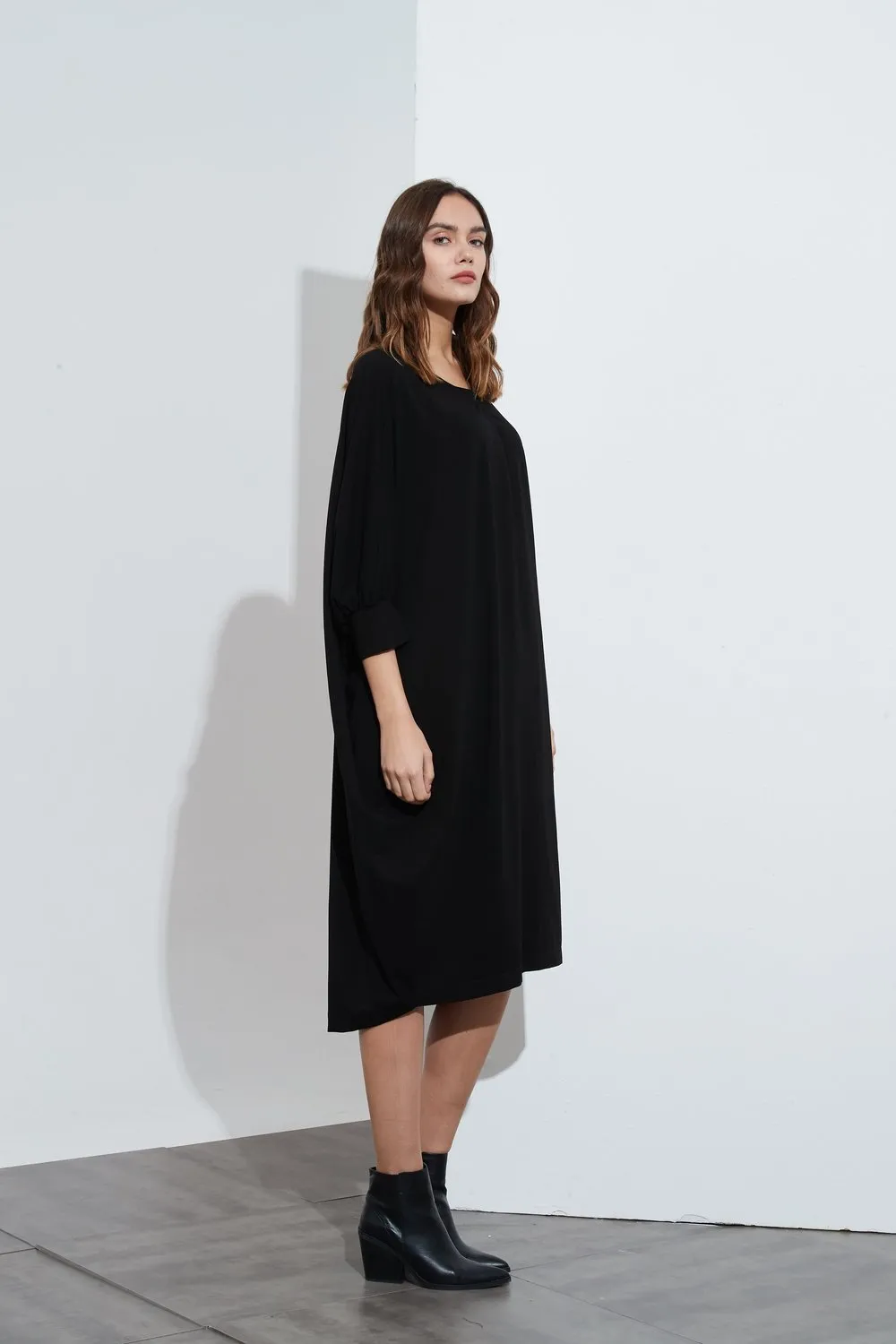 Tirelli - Relaxed Batwing Dress - Black