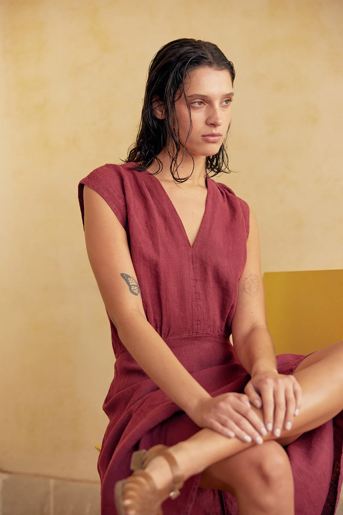 V-Neck Relaxed Dress Washed Linen - Berry